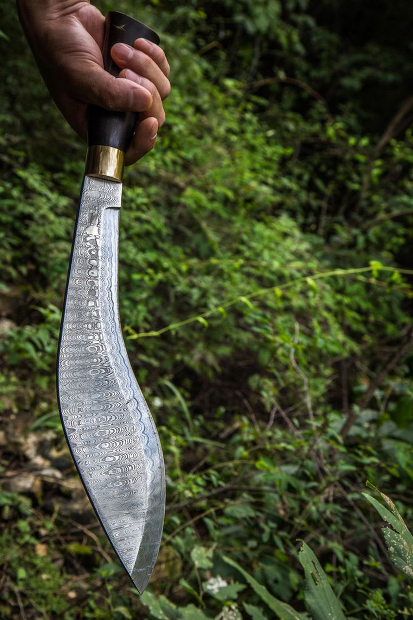 hunting knife (2).jpg