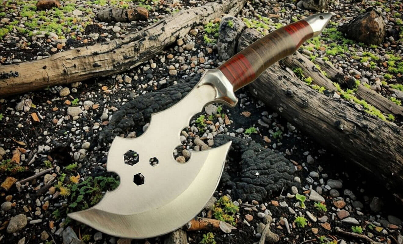 Jungle Tools: A Practical Guide to Multi-functional Axes